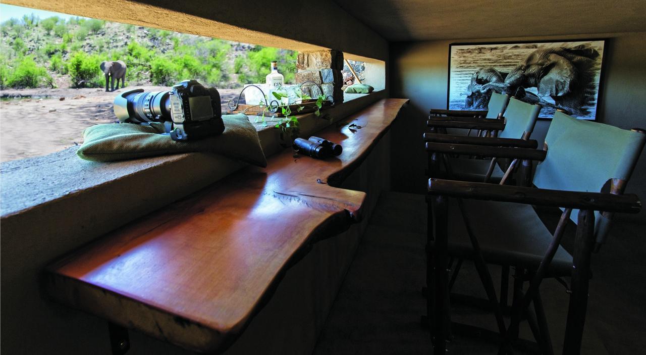 Tuningi Safari Lodge Madikwe Game Reserve Ngoại thất bức ảnh
