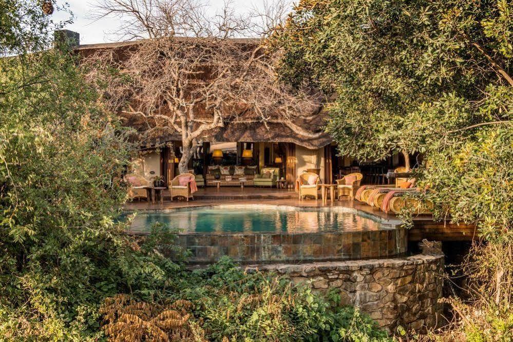 Tuningi Safari Lodge Madikwe Game Reserve Ngoại thất bức ảnh